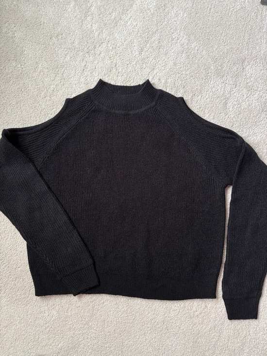 H&M Sweaters - H&M Black Off-the-Shoulder Cold-Shoulder Knit Sweater